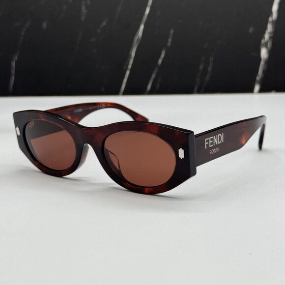 NEW FE40125F 54S FENDI SUNGLASSES SHINY RED HAVANA WOMEN EYEWEAR FENDI - Picture 2 of 12